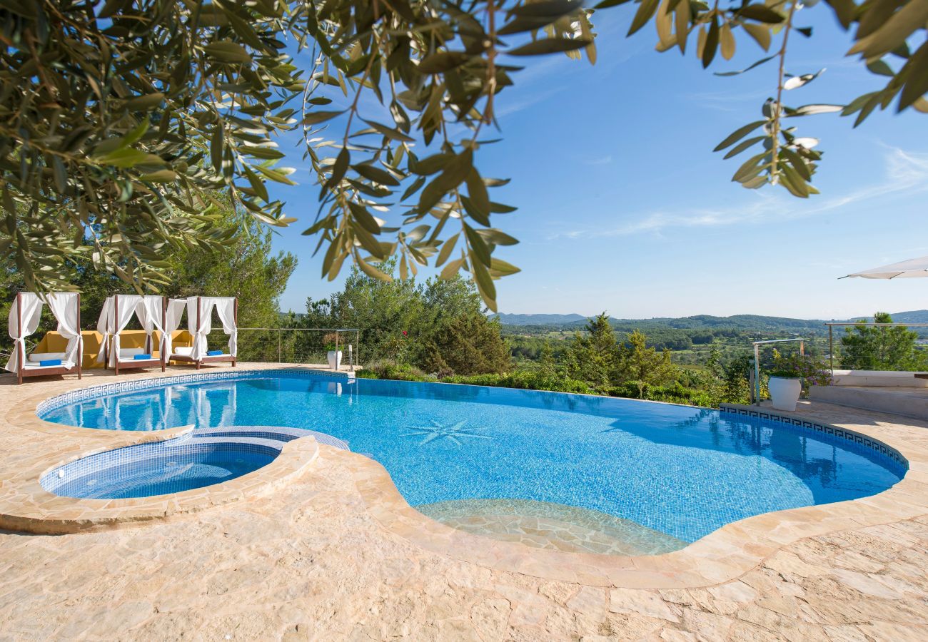 Villa in San Mateo/ Sant Mateu d´Albarca - VILLA BELLA DALT - 12 PAX Villa in San Mateo/ Sant Mateu d´Albarca - VILLA BELLA DALT - 12 PAX