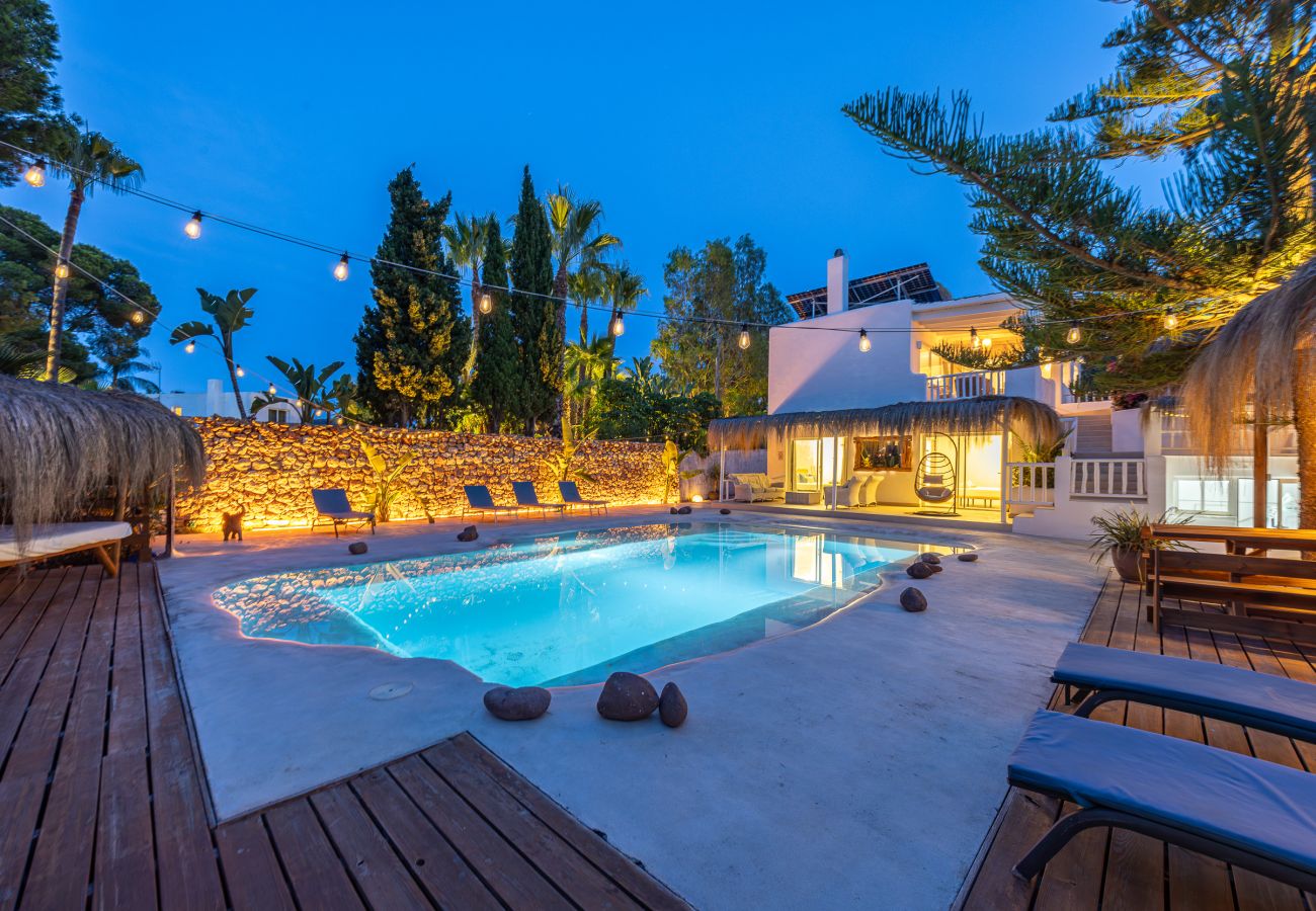 Villa a Santa Eulalia des Riu - VILLA AGATA - 6 PAX