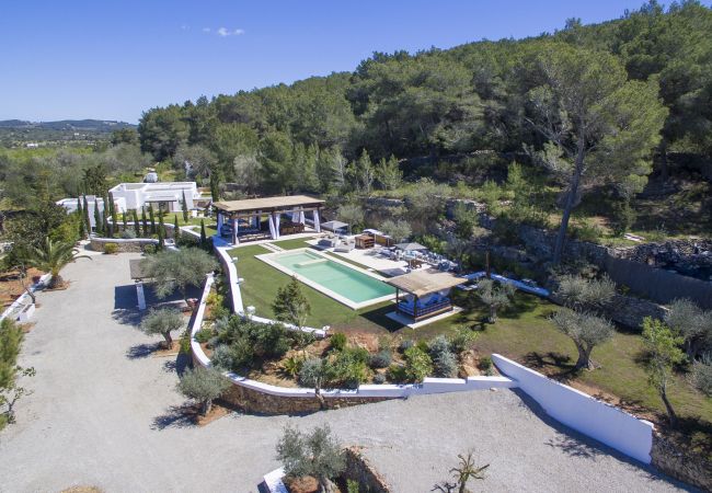 Villa a Sant Llorenç de Balafia - VILLA BES